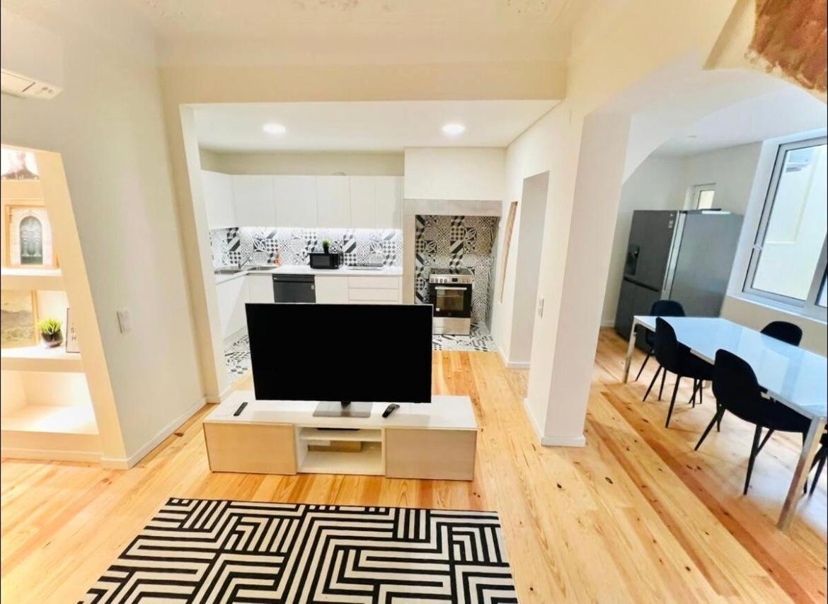 Center 3 Bedroom Flat Next To Avenida Liberdade Lejlighed